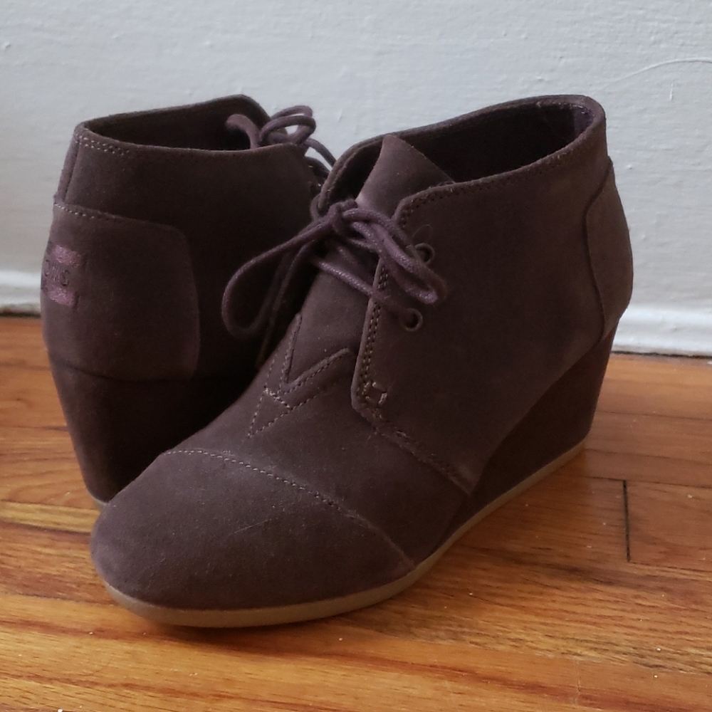 Toms Suede Desert Wedge Booties